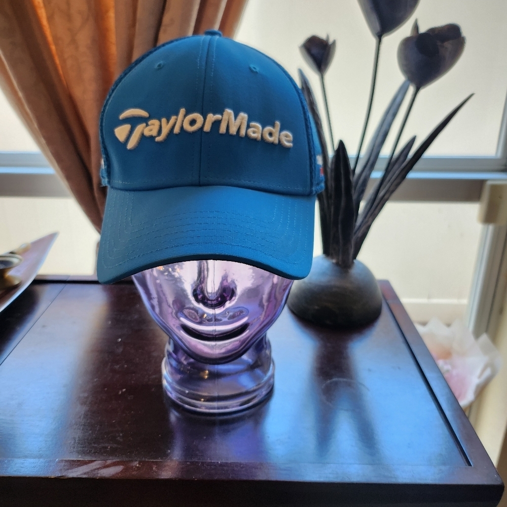 Taylor Made Golf SLDR Hat